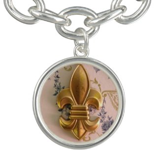 Vintage fleur de lis design