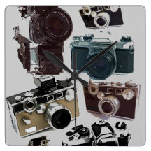 Vintage Grunge Retro Cameras Pattern Wall Clocks