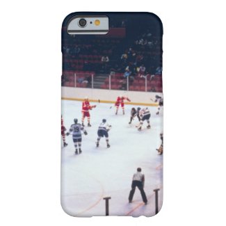 Vintage Ice Hockey Match iPhone 6 Case