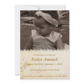 Vintage Lace: Cream invitation