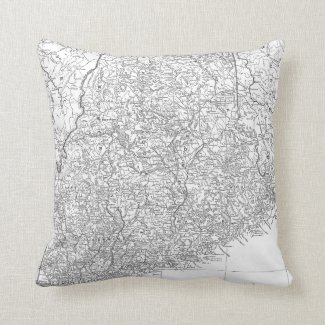 Vintage Map of Maine (1911) Throw Pillows