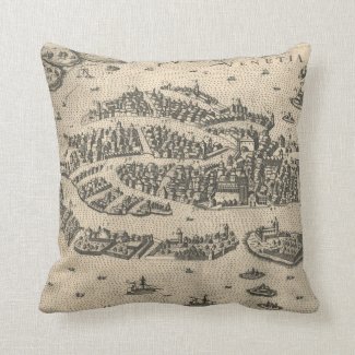 Vintage Pictorial Map of Venice Italy (1573) Throw Pillows