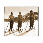Vintage Retro Women Skiing 'Ski Bums 1942' Tshirt