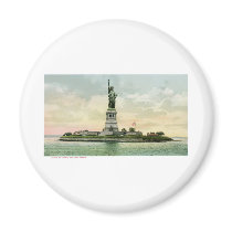 Vintage "Statue of Liberty" Poster. New York. Fridge Magnets
