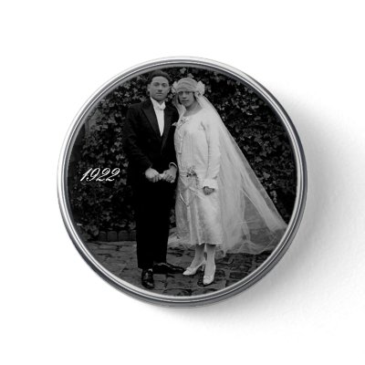 Vintage wedding button by photographs