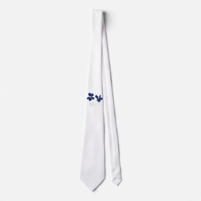 Violet Neck Tie by lonvig