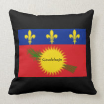 VOTRE VOYAGE THROW PILLOWS
