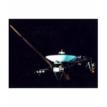 VOYAGER  SPACECRAFT t-shirts