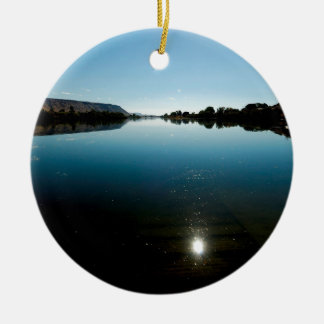 water_hot_still_reflection_ornament-r207