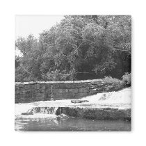 Waterfall magnets