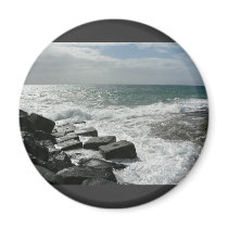 Wave Hit In Pier magnets