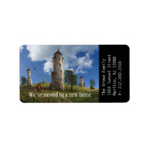 we have a new address, we have moved, new house, new home, hausewarming, moving house, moving, house warming party, house, relocating, moving notice, dreams, fairytales, fairy house, cool, we moved, state, new address, change of address, home, template, houk, unique, Label with custom graphic design