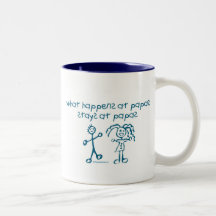 WHAT HAPPENS AT PAPAS STAYS AT PAPAS COFFEE MUGS
