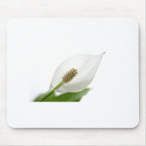 white flower mouse pad