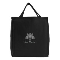 White Lace Wedding - Just Married Tote embroidered bags by WedThreads White Lace Wedding - Just Married Tote embroidered bags