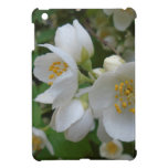 white summer flowers give reminiscent of the p case for the iPad mini