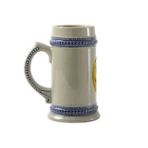 Wide eye yellow smiley mug