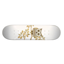 Wide Eyes Owl in Tree Skateboard