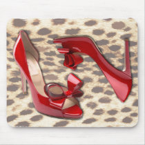 Wild Little Red Bow Peep Mouse Pad