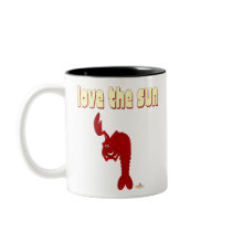 Winking Red Lobster Love The Sun mugs