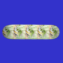Winning art by  J. Pesik - Grade 12 skateboards