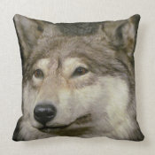 Wolf throwpillow