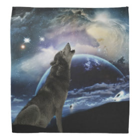 Wolf howling at the moon bandana