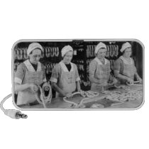 Women Making Wieners speaker speakers