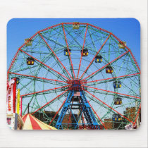 Wonder Wheel - Coney Island, NYC mousepad
