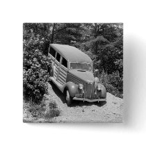 Woodie in the Woods, 1930s Buttons