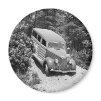 Woodie in the Woods, 1930s Magnets