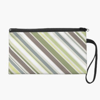 A Ladies Wristlet In A Woodland Colors Nature Pattern