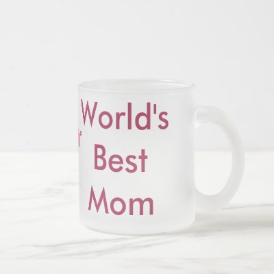World's Best Mom Mug (with heart) by intlgrabbag