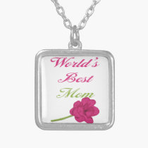 World's Best Mom Necklace necklaces