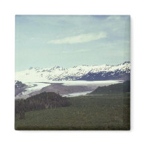 Yalik Glacier magnets