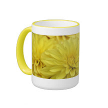 Yellow dahlia mug