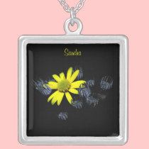 Yellow Daisy Flower Necklace necklaces