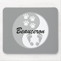 yin yang Beauceron Mousepad