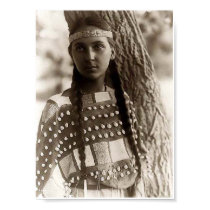 Young-Native-American-Girl