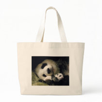 zoo-atlanta_giant_panda_lun-lun_and_cub canvas bags
