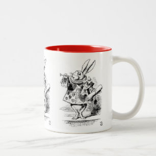 ウサギ、“ Alice's Adventures in Wonderland ” Two-Tone Coffee Mug