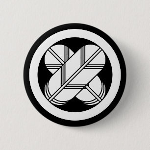 丸に違い鷹の羽(八つ割り作図) PINBACK BUTTON