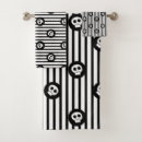 Search for skulls bath towels Skeleton
