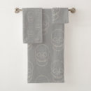 Search for skulls bath towels Bones