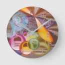 Search for backwards clocks Hands of time