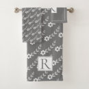 Search for gray bath towels Floral pattern