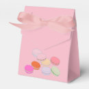 Search for macarons favor boxes Pink
