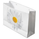 Search for daisy gift bags White