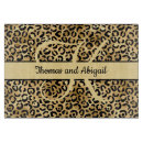 Search for monogram cutting boards Black and gold