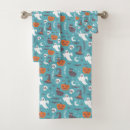 Search for halloween bath towels Black cat